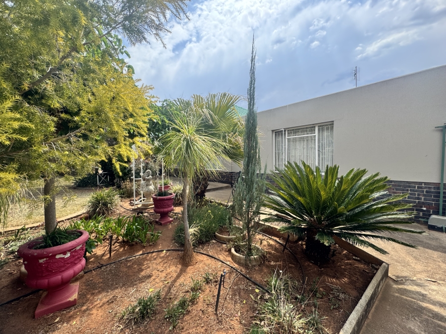 3 Bedroom Property for Sale in Stilfontein Ext 4 North West